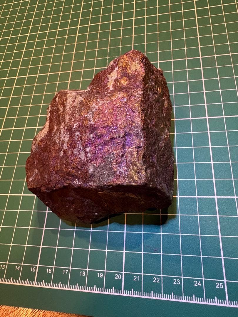 ピーコックオレ 原石 759g 天然石 鉱石 鉱物 置物 パワーストーン 斑銅鉱