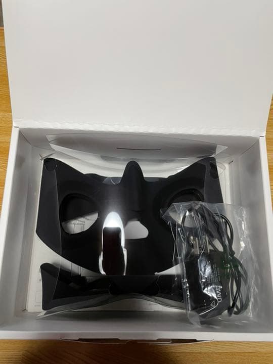 ヤーマン　ウェアラブルEMSマスク　メディリフト[YA−MAN EP-14BB]