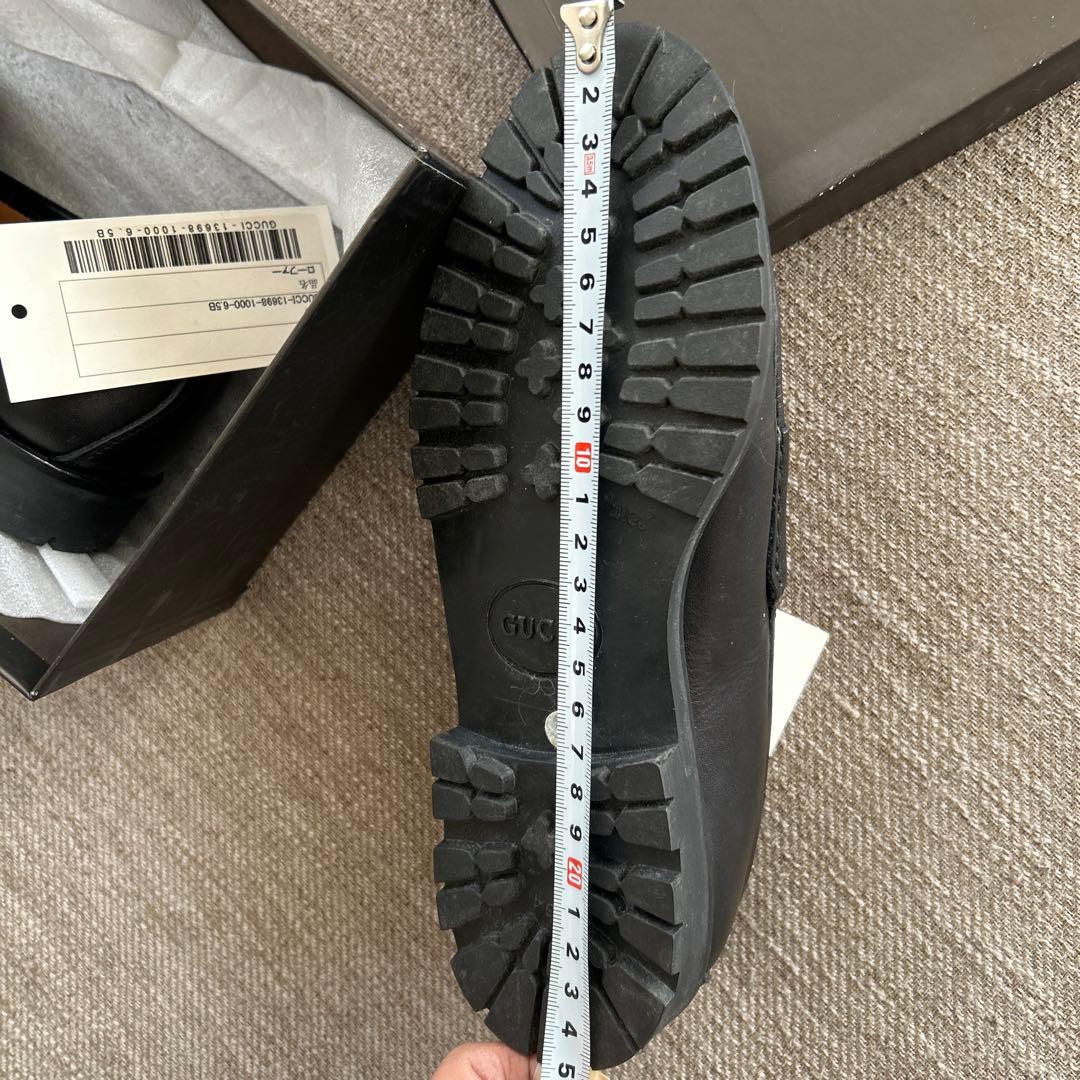 GUCCI ローファー