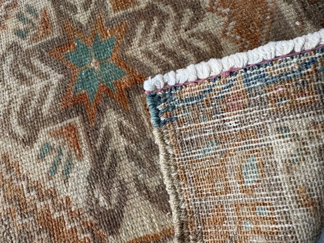 No.1 トルコヴィンテージラグ　52cm×45cm