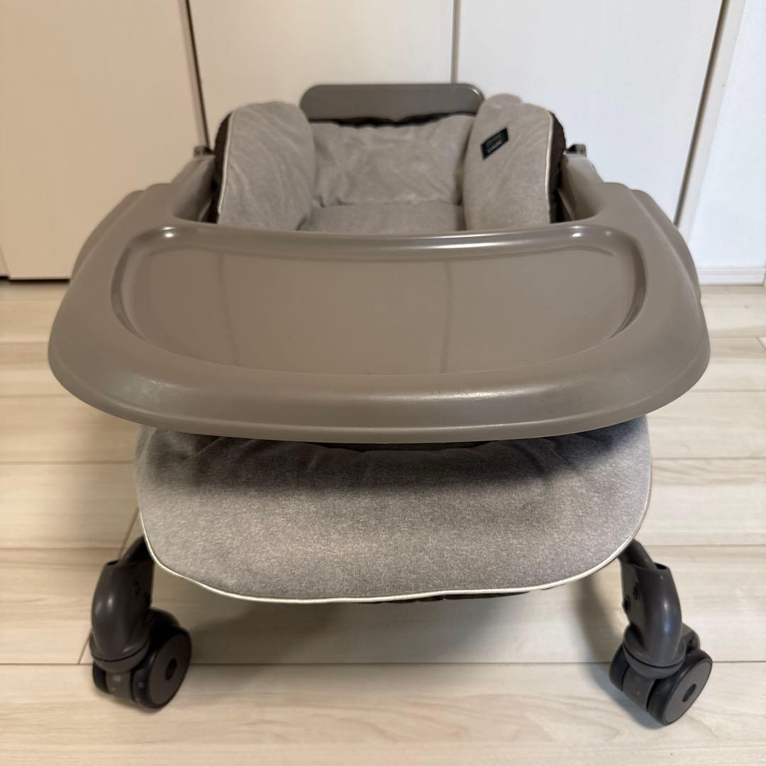 コンビ COMBI ネムリラAT BEDi オートスイング ハイローチェア