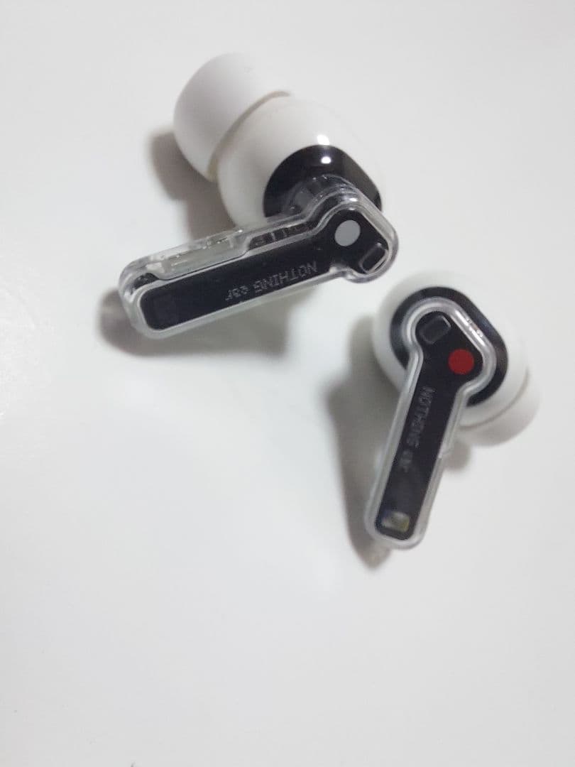 Nothing ear 現行品•第三世代 ハードケース付き