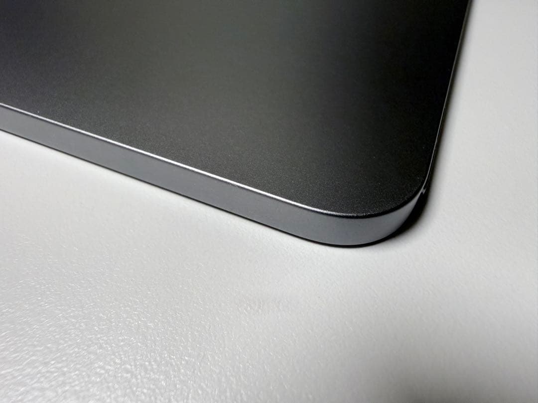 iPad mini（A17 Pro） 本体