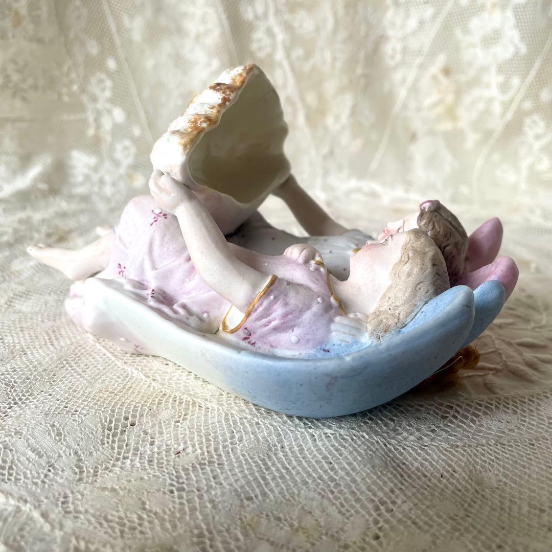 二人の天使の聖水盤　ビスク　フランスアンティーク　ブルーとピンク　エンジェル