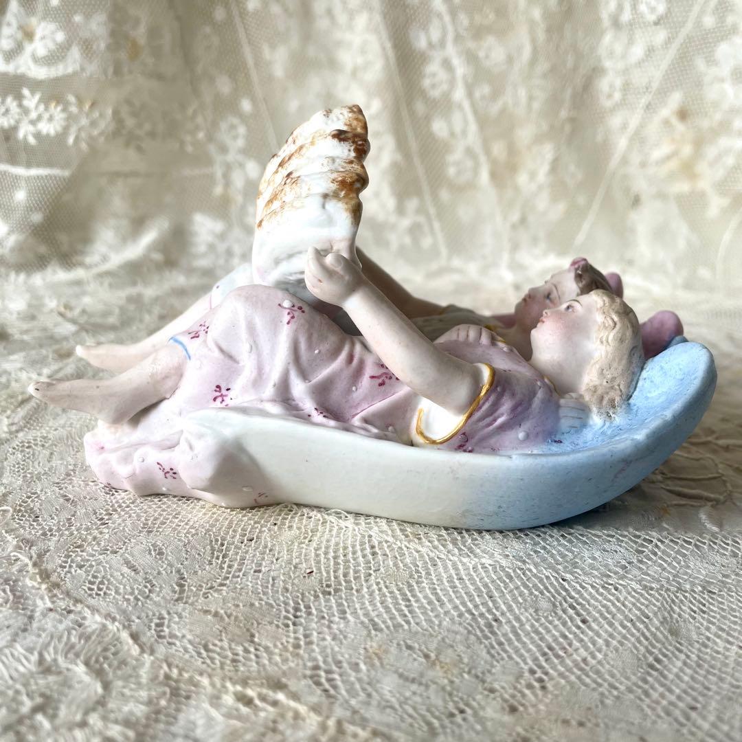 二人の天使の聖水盤　ビスク　フランスアンティーク　ブルーとピンク　エンジェル