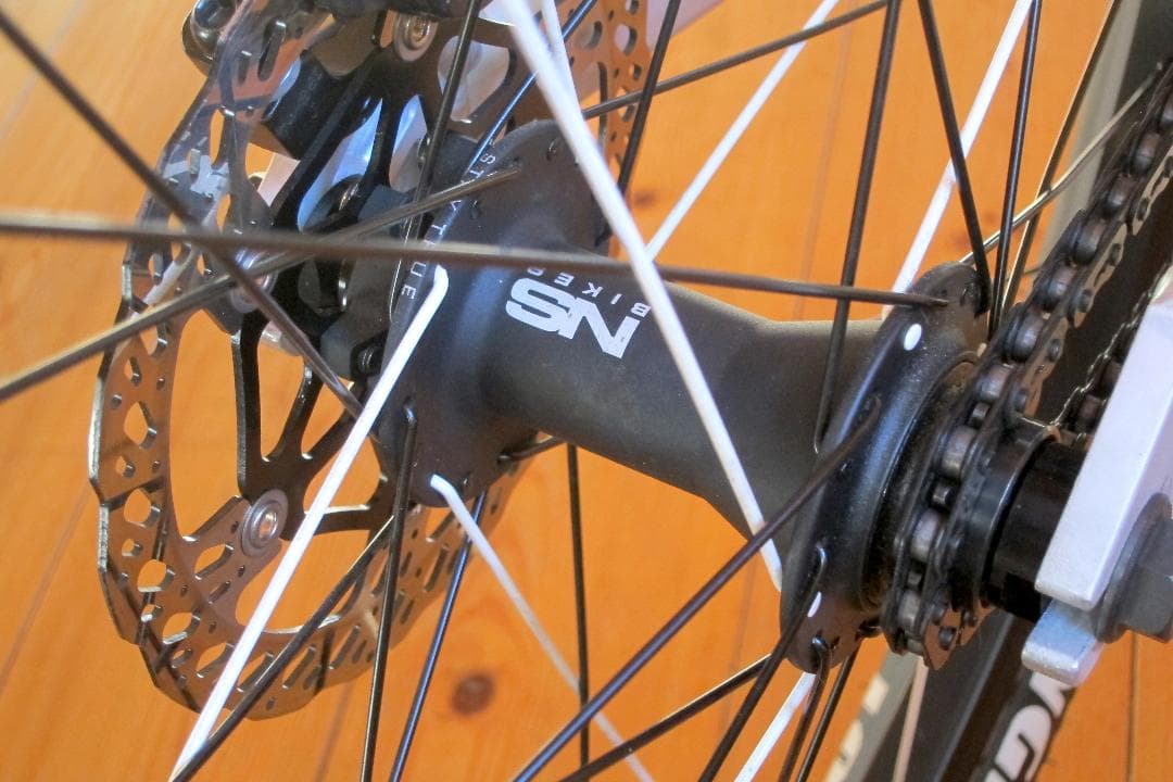 NS Bikes Decade フルリジッド ダートジャンプ カスタム