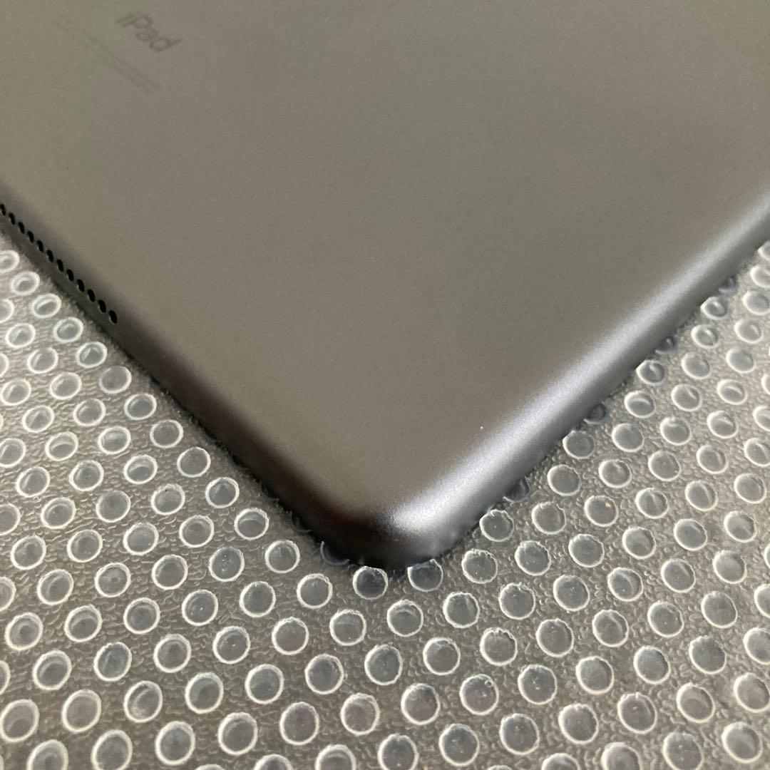 3266【早い者勝ち】iPad7 第7世代 32GB WIFIモデル☆