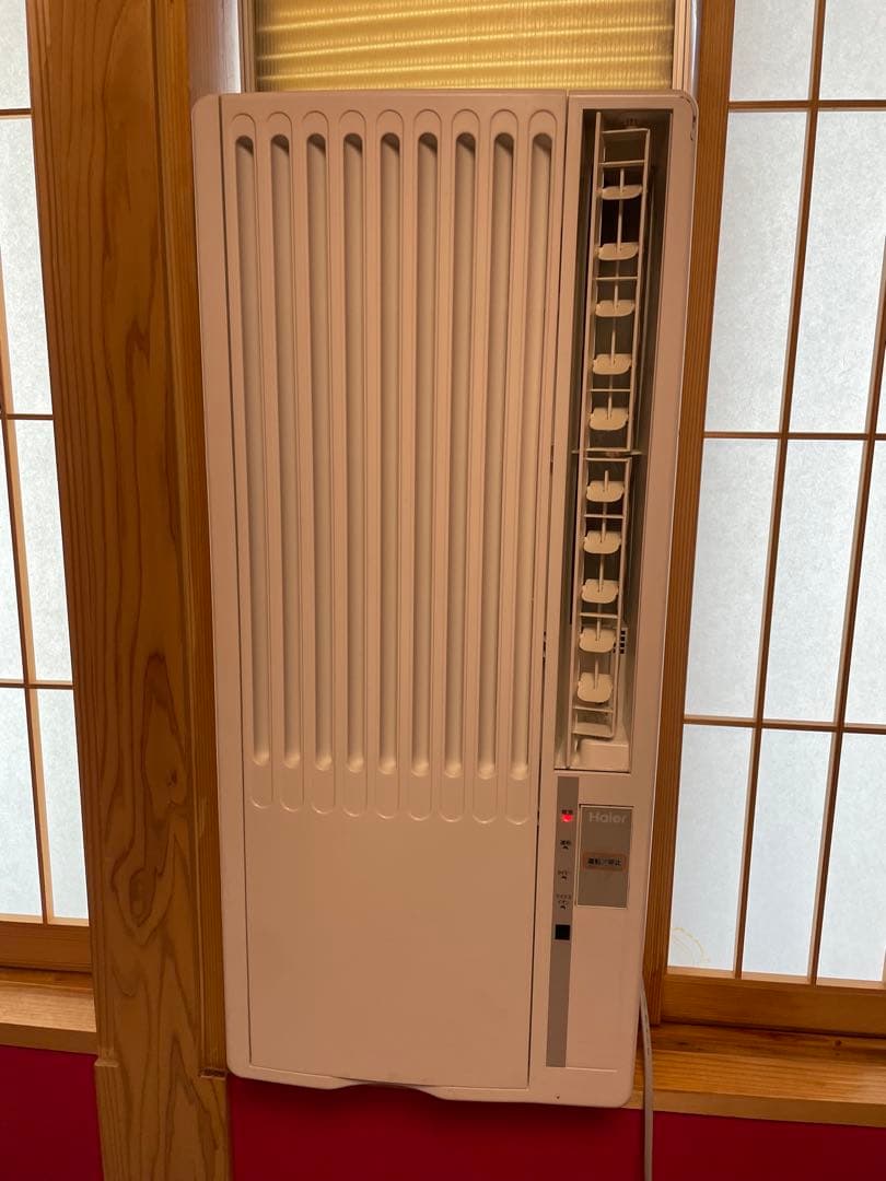 送料込最安値　2019年製 ハイアールルームエアコン(ウィンド型) JA-16T