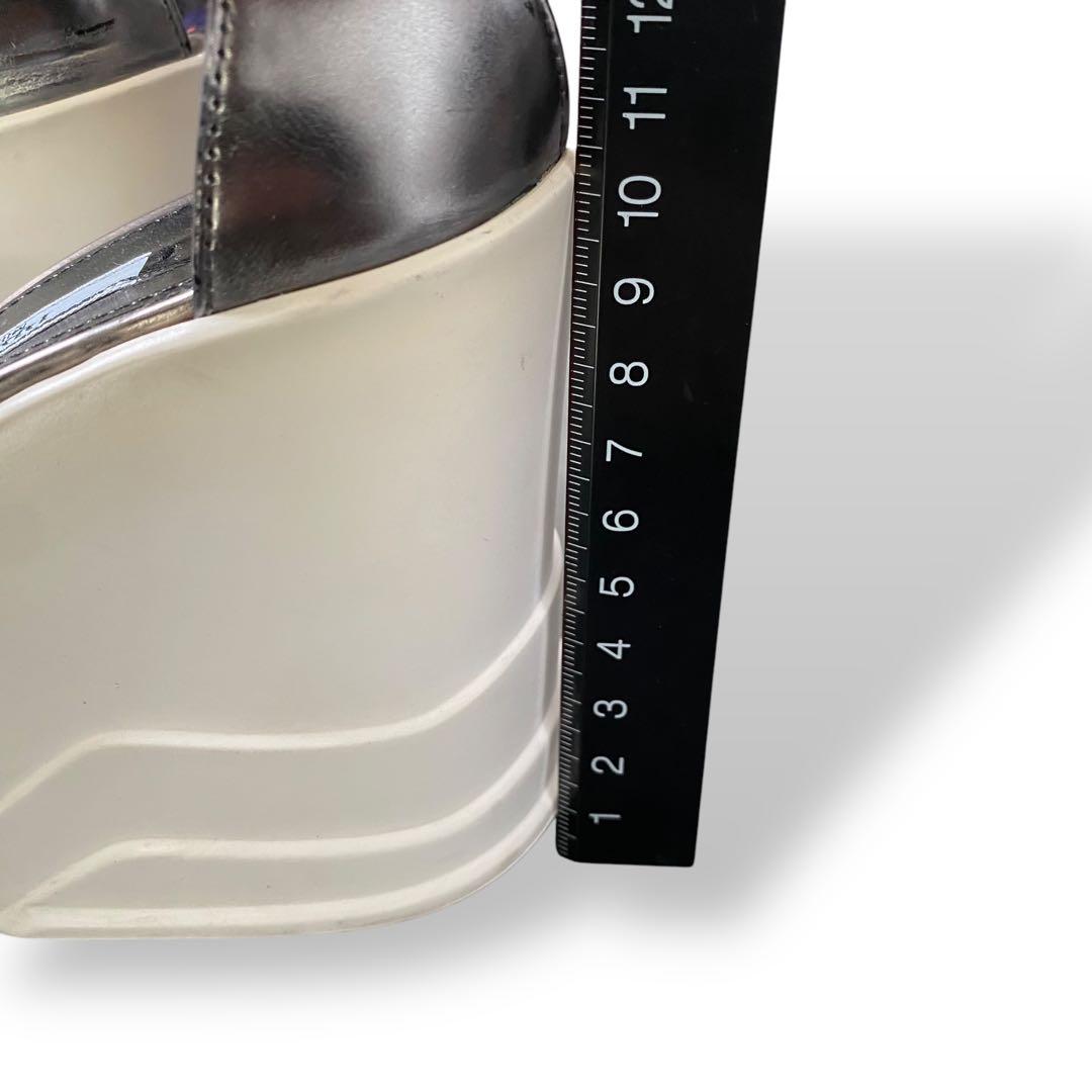 プラダ　ミュール　ハイヒール　ウェッジソール　メタリック　ストラップ　25cm