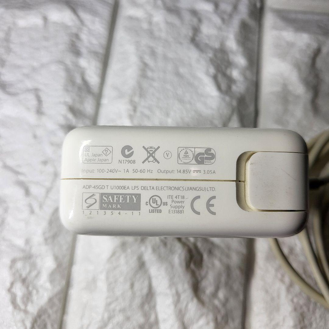 MacBook本体 MacBookAir 13inch,Mid 2013