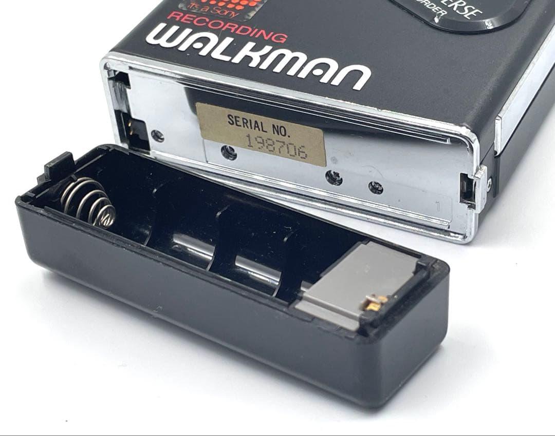 ジャンク　SONY WM-F203 Walkman ラジオカセットレコーダー