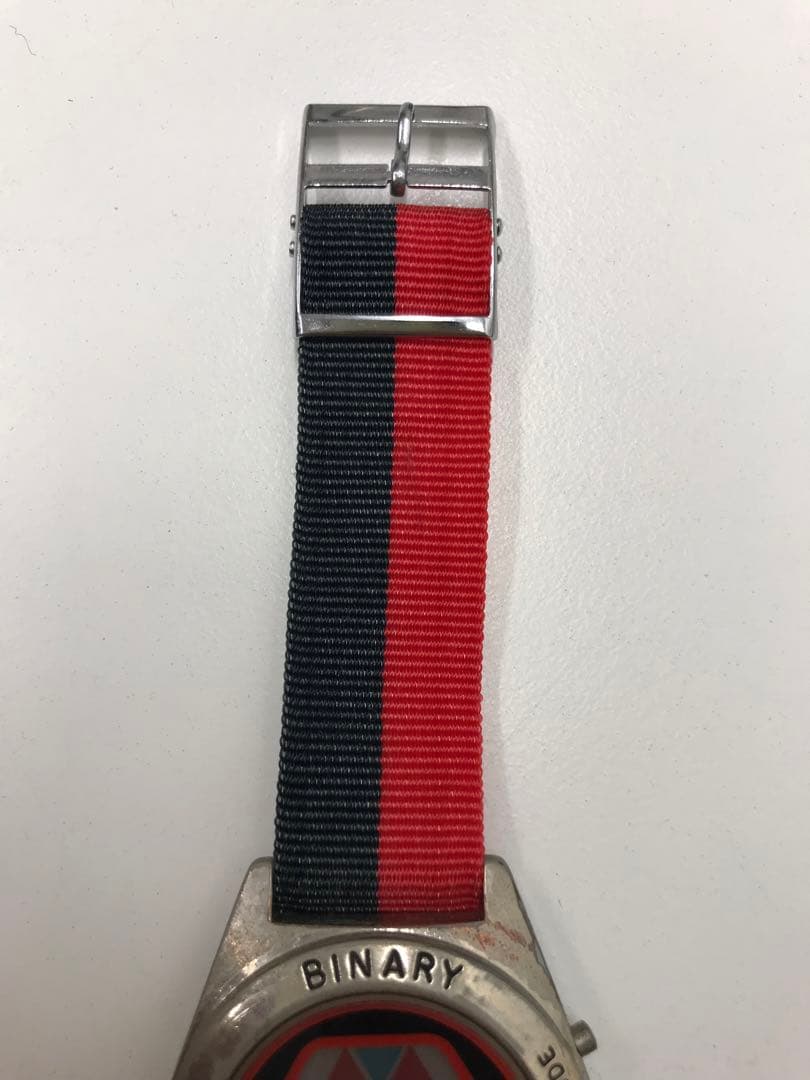 BINARY バイナリー時計　Teac RAL社製 二進法時計