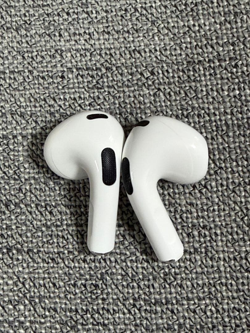 Apple AirPods3 本体 充電ケース付き