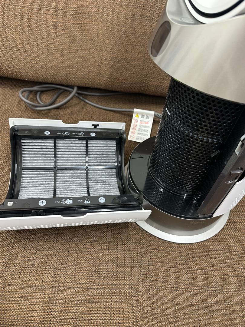 ⑦ Dyson hot &cool HP10 ファンヒーター　24年製