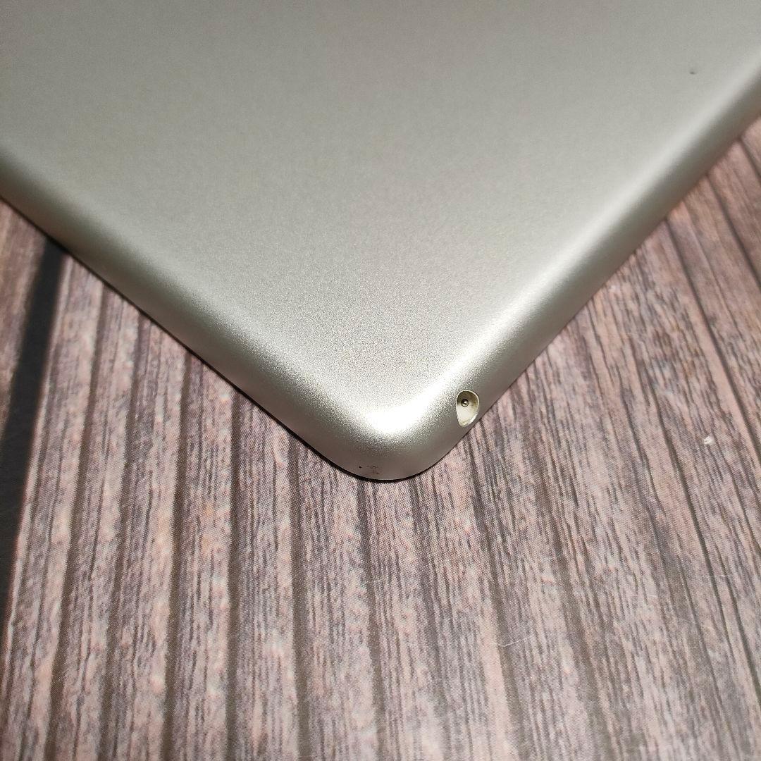 iPad 第7世代 32GB シルバー