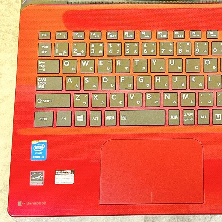 おしゃれな赤❣SSDで快適✨すぐ使えるノートパソコン カメラ付き 薄型Win11