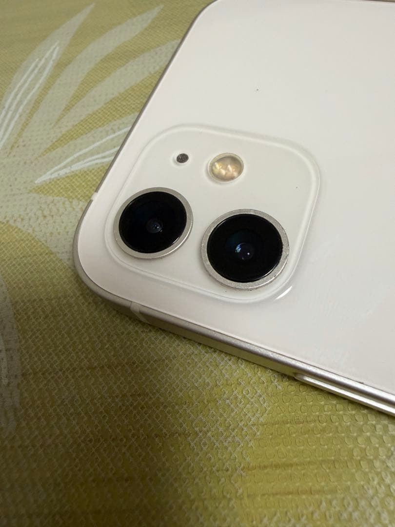 Apple iPhone12 ホワイト　本体のみ