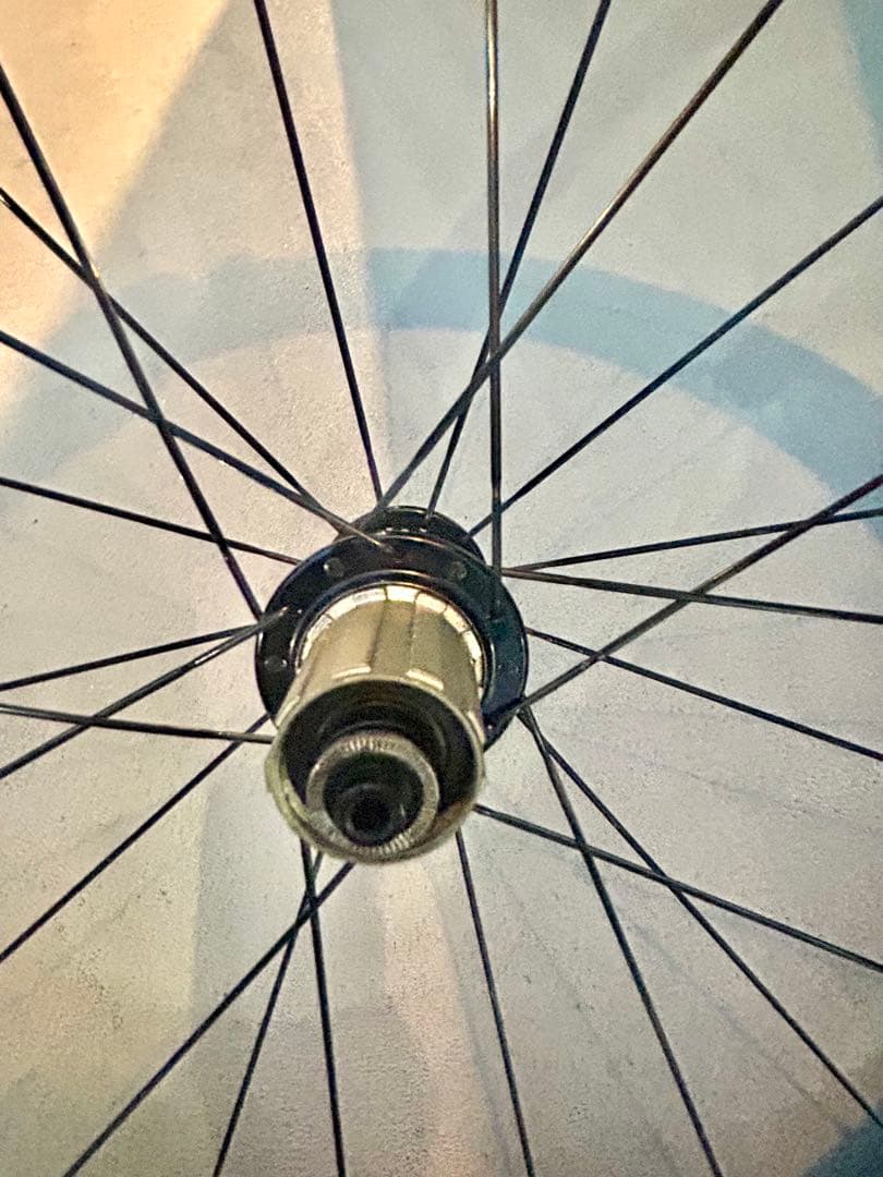 【カーボンホイール後輪】+チューブラータイヤ重量1.02kg