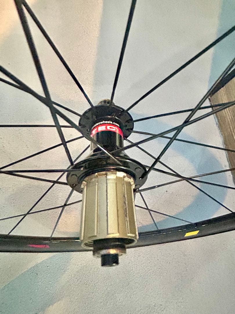 【カーボンホイール後輪】+チューブラータイヤ重量1.02kg