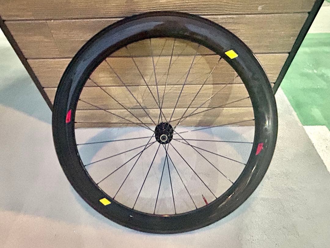 【カーボンホイール後輪】+チューブラータイヤ重量1.02kg