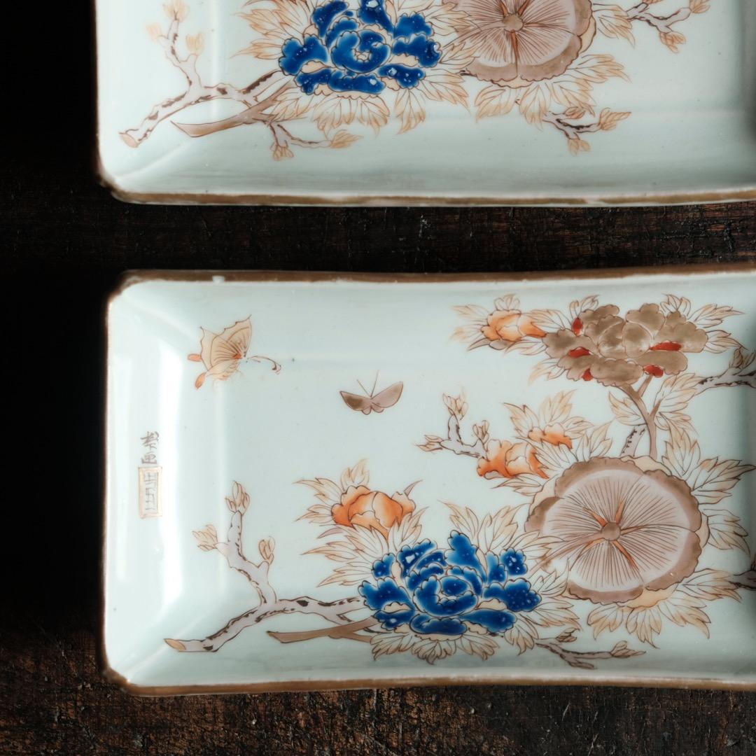 花と蝶々◆伊万里　花蝶文長方皿２客　刺身皿　芍薬　骨董・antiques 明治期
