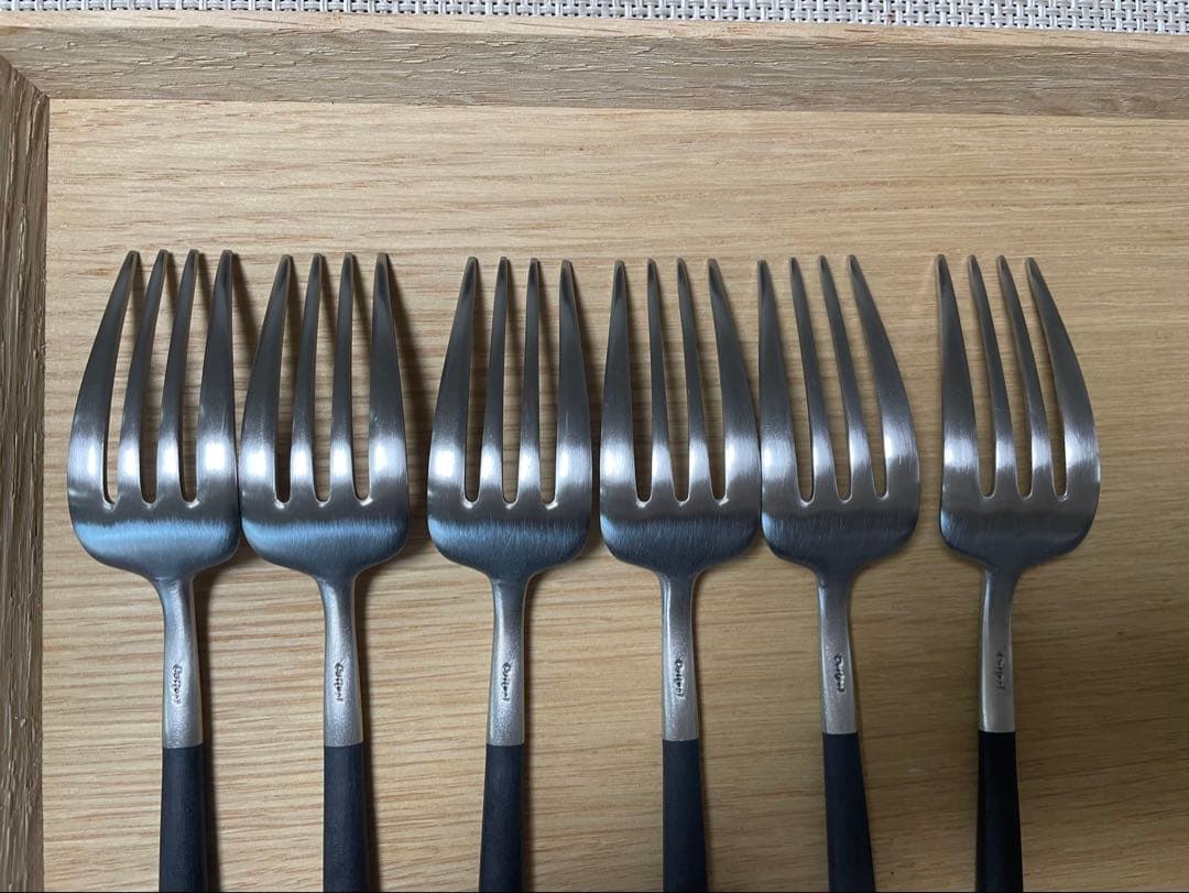 クチポールGOA ブラックシルバー 36pcsカトラリーセット ポルトガル製