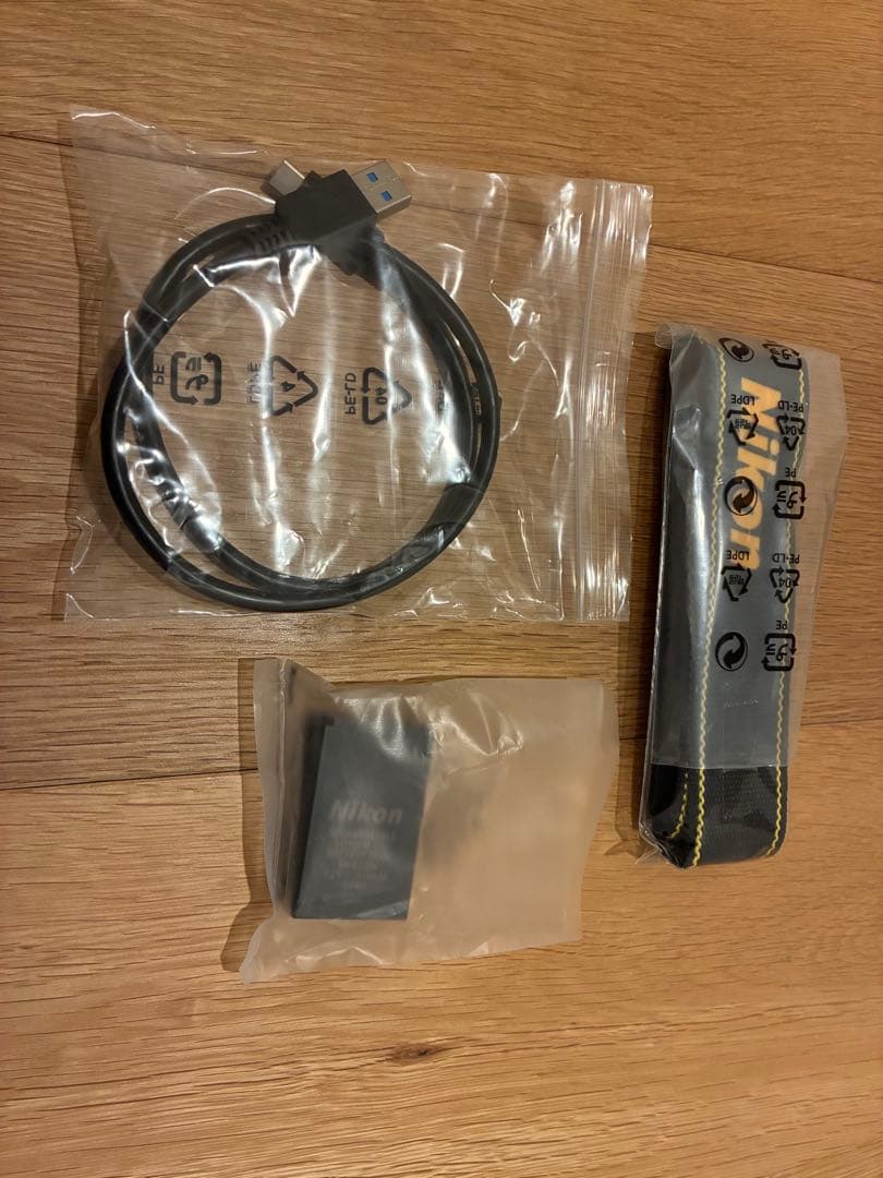 【ほぼ新品】【1月4日まで】Nikon COOLPIX P1100