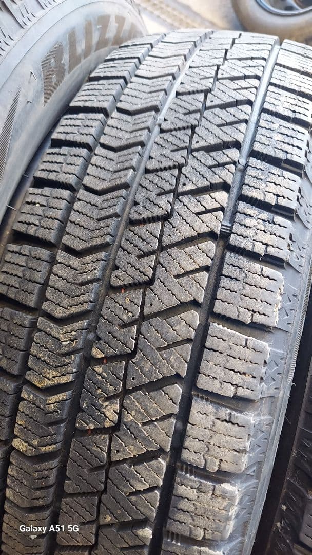 スチールスタッドレスタイヤセット軽自動車