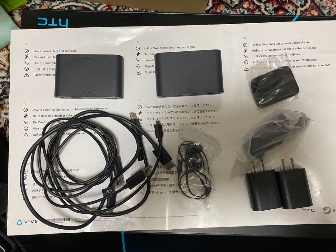HTC VIVE VRヘッドセット