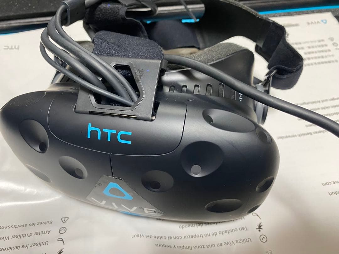 HTC VIVE VRヘッドセット