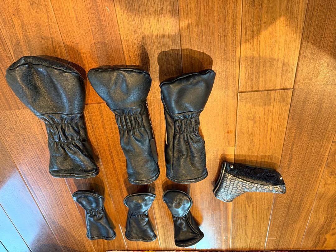 「BELDING（ベルディング） ゴルフキャディバッグ＆ヘッドカバーセット」