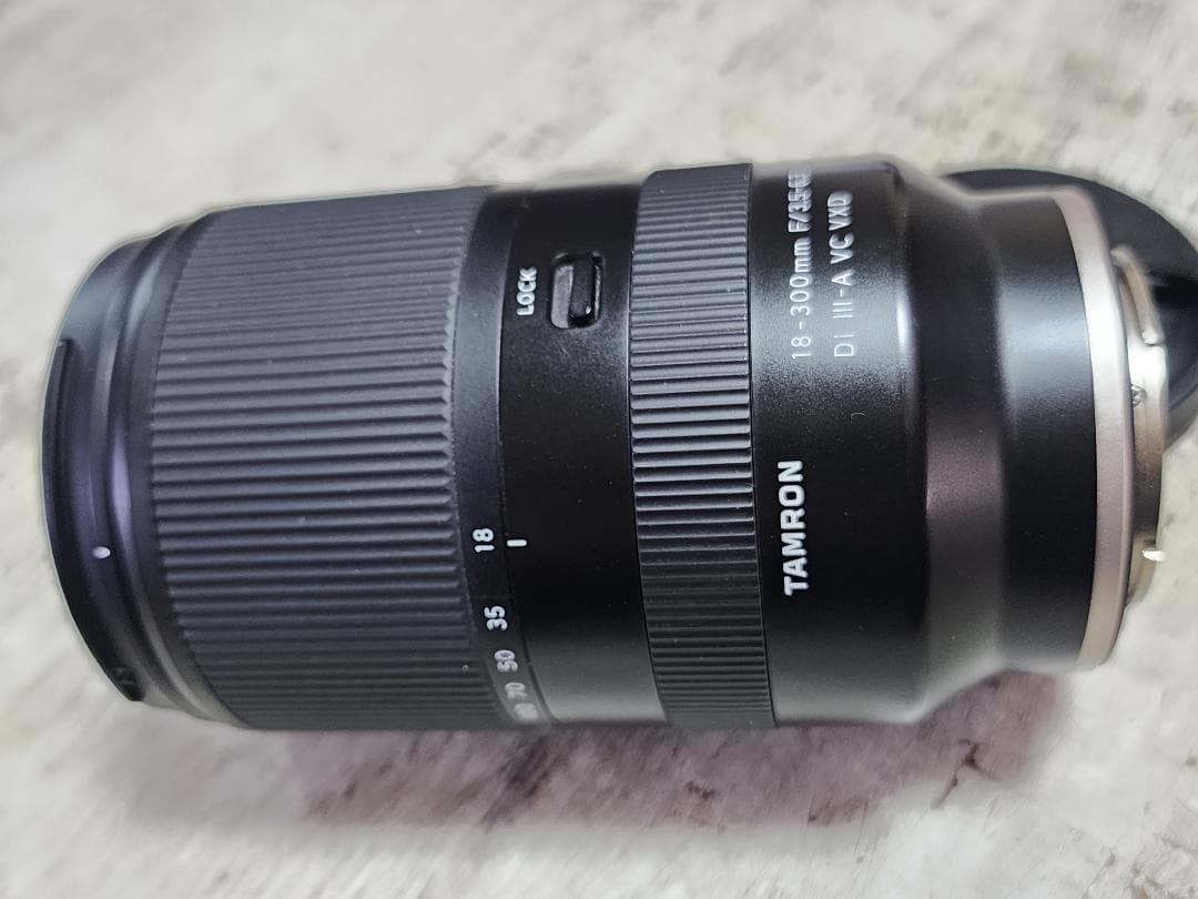 ソニー SONY α6700＋タムロンTAMRON18-300ｍｍ