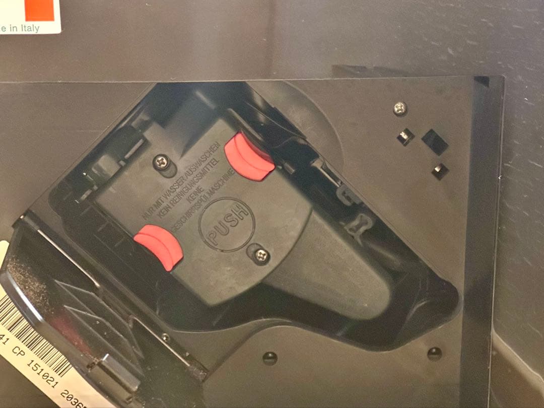 デロンギ　マグニフィカSカプチーノ　石灰除去済みECAM23260SBN