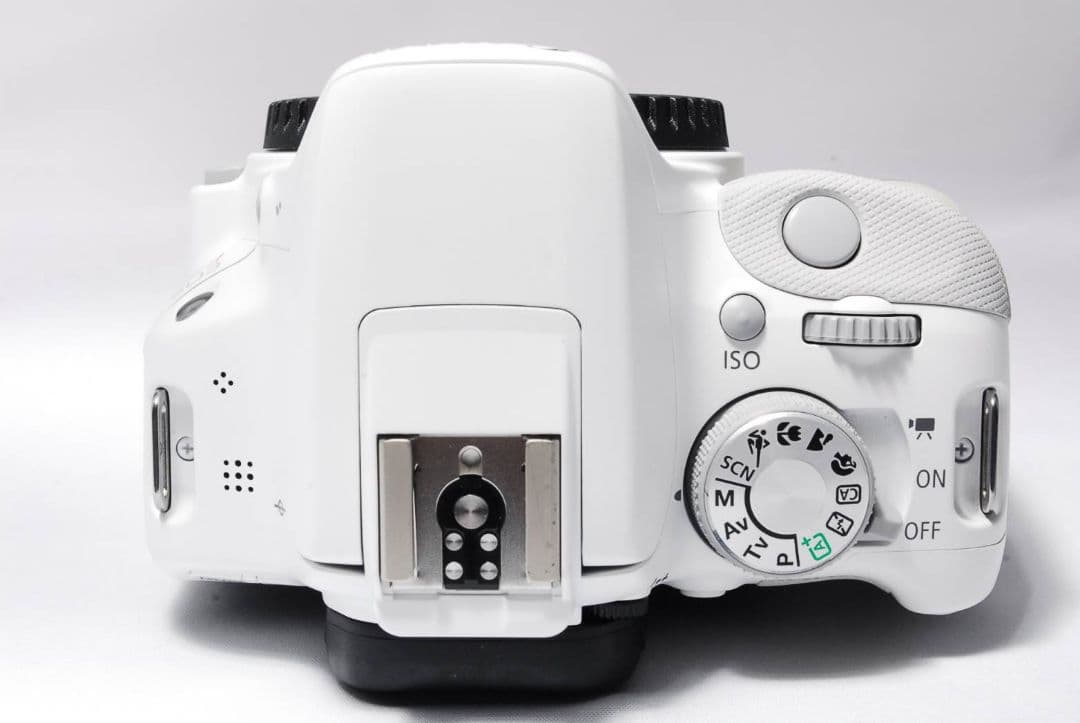 ♥ショット数極少♥Canon Kiss X7♥ 標準レンズ ホワイト 新品級