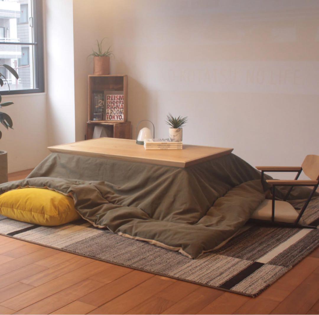 ✴︎SALE✴︎【Rigna】INFINITY ストライプ模様 グレー系ラグ 大判