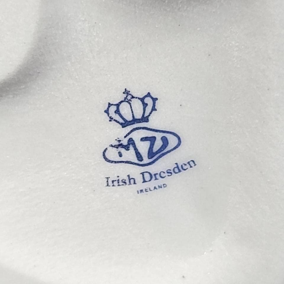 ●美品◇アイリッシュドレスデン　羊　ひつじ　未年　2015　箱つき　干支 1