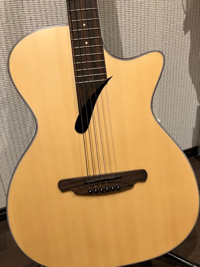 Rosso アコースティックギター