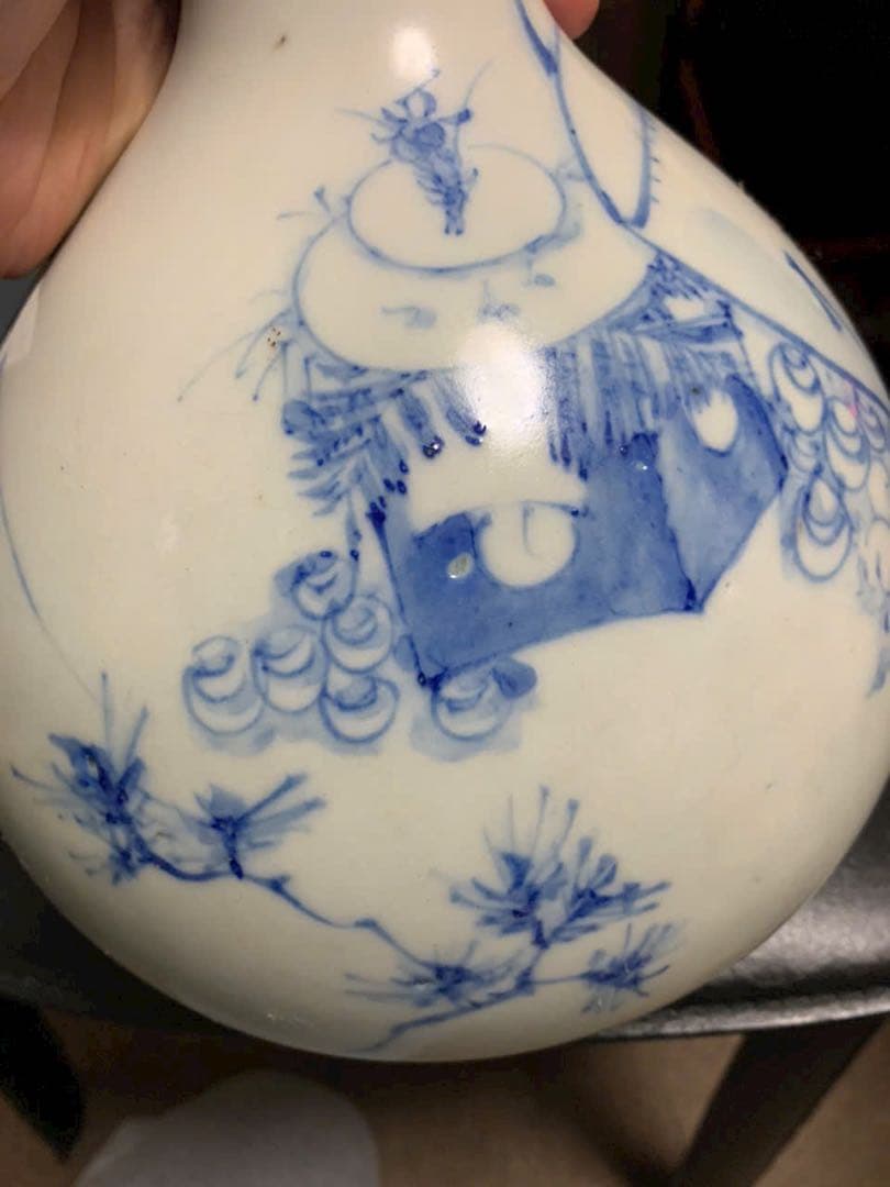 江戸時代　青白磁の動物装飾瓶