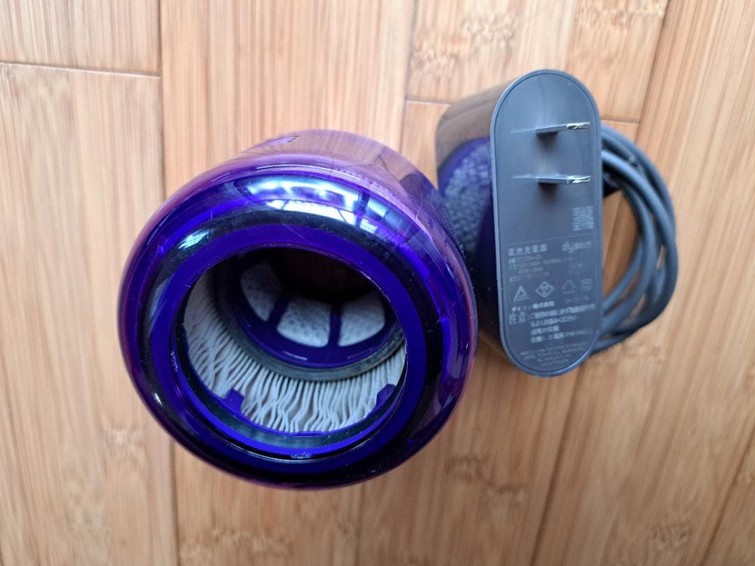 保証残有/安心/美品/ダイソン/SV18/掃除機/簡易掃除済/ハンディ/作動品