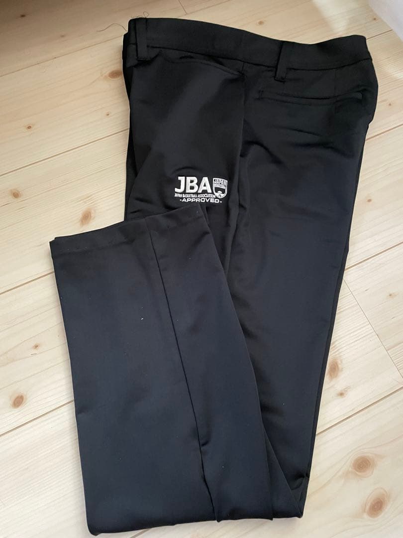 インザペイント　バスケ　レフリーウェア　上下セット