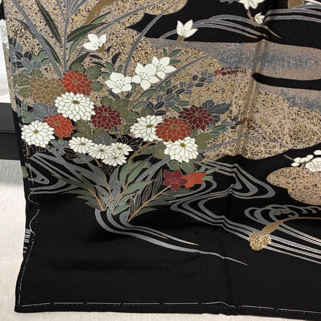 D126 黒留袖 金駒刺繍 鶴 花模様 正絹 着物 袷 しつけ糸付き未使用極美品