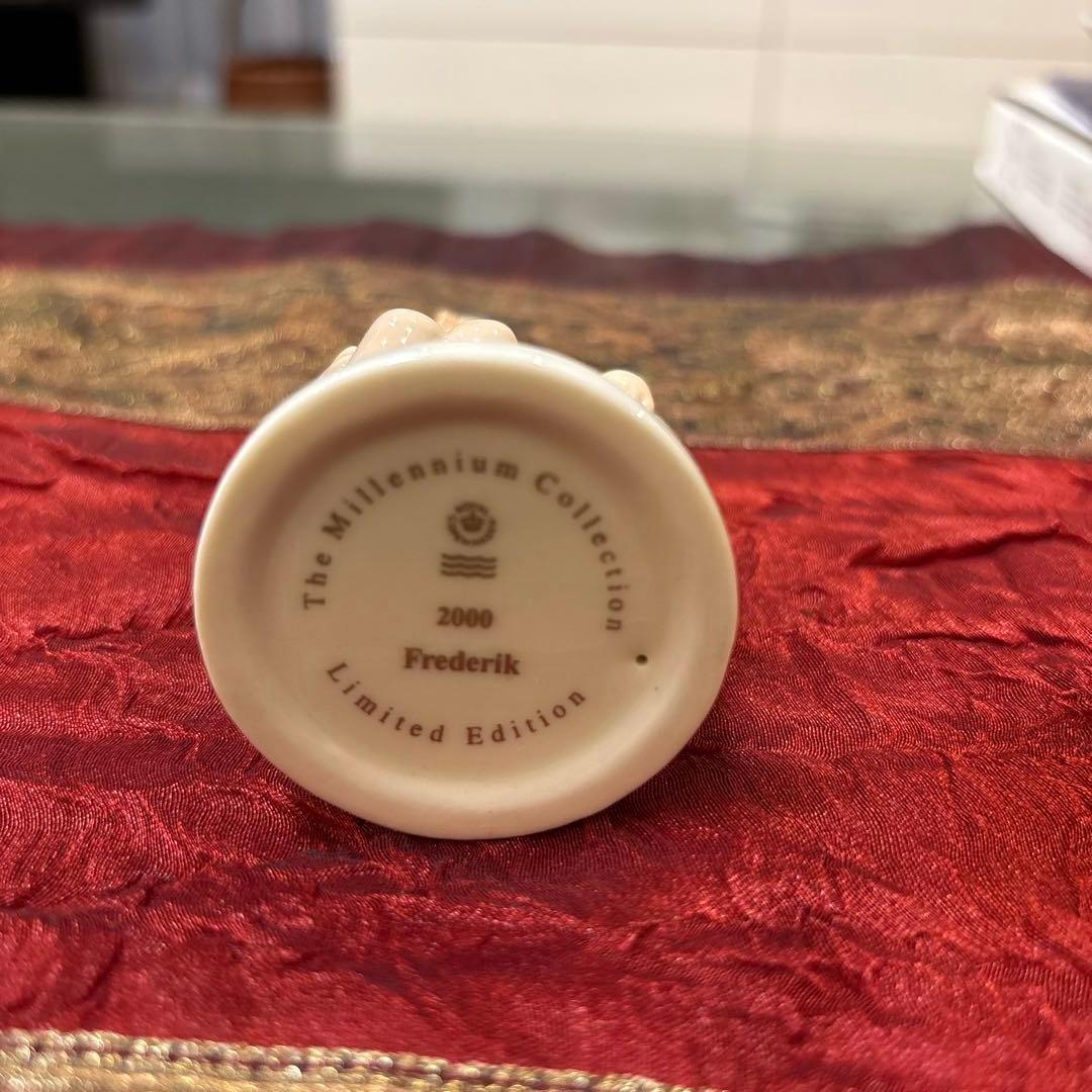 FrederikとEmma ミレニアムフィギュリン 2000年