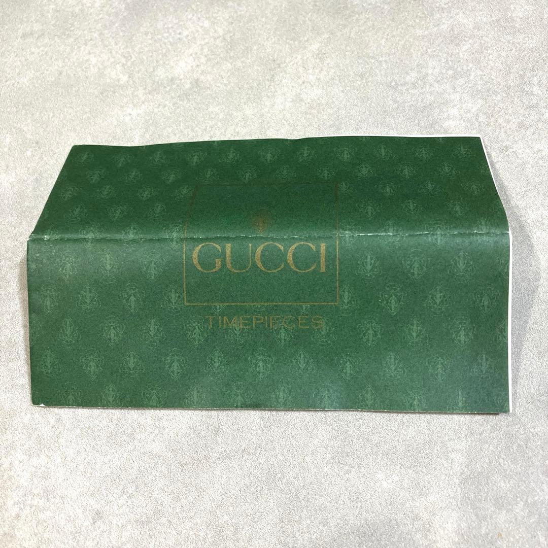 GUCCI 腕時計 オーバルケース 6000.2.L