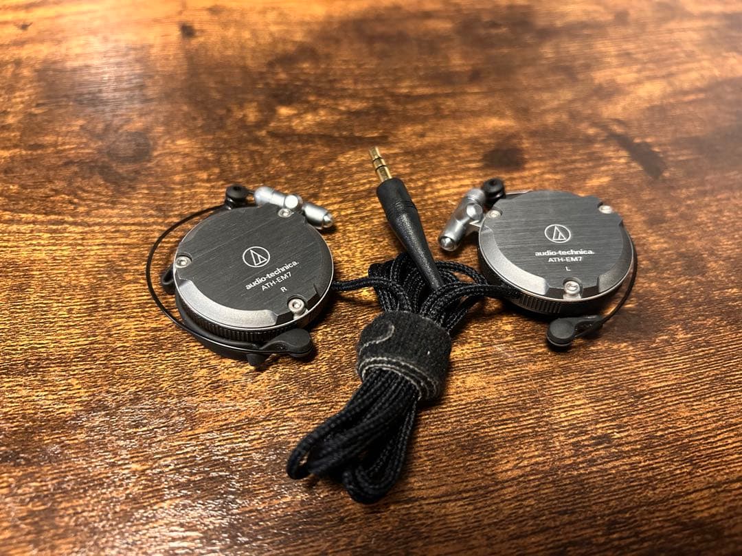 Audio-TechnicaのATH-E7