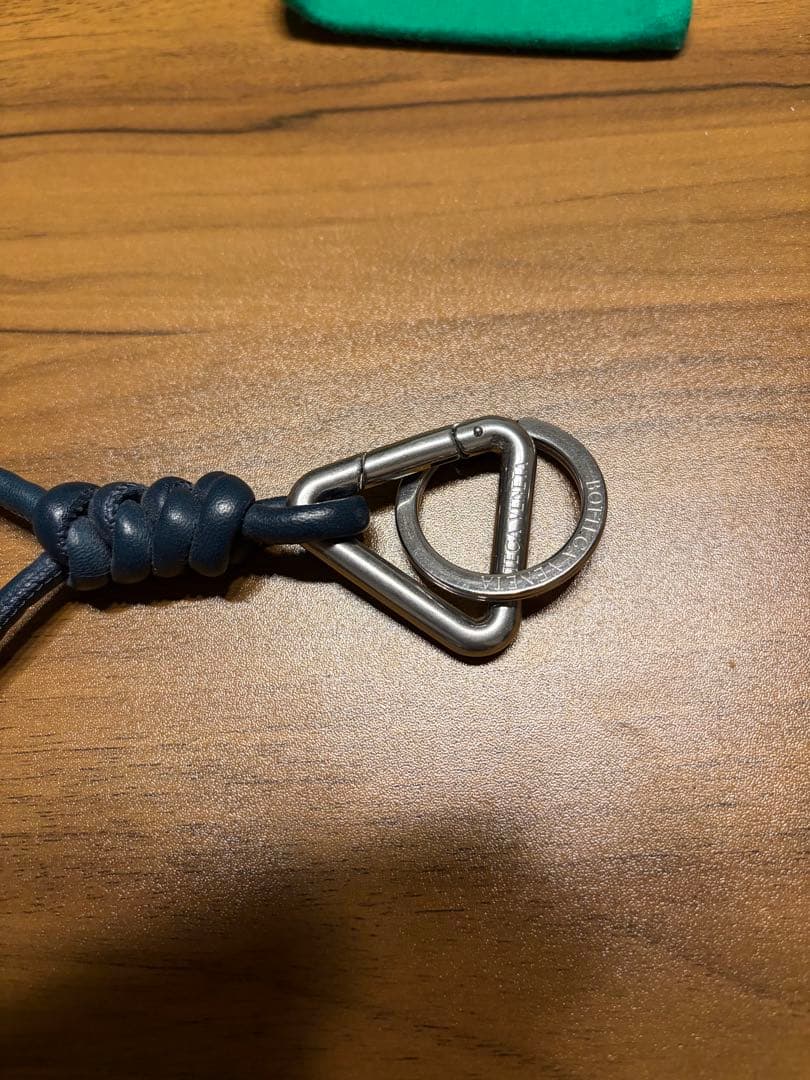 BOTTEGA VENETA ネイビー キーホルダー