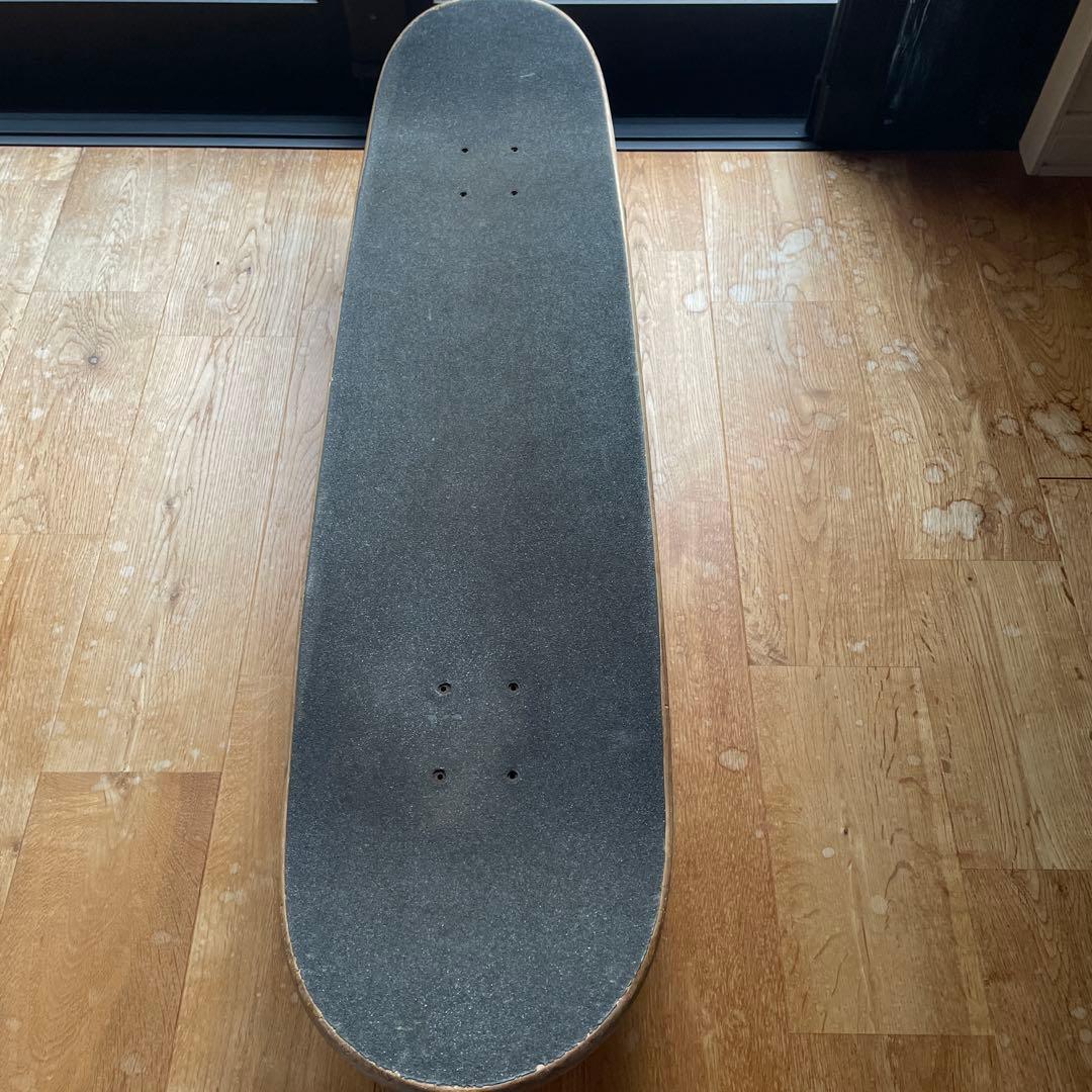 カーバー　スケートボード　スケボー