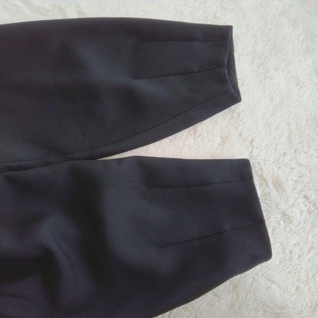 【ローズティアラ】未使用 24AW 大きいサイズ46 フラワーモチーフ ブラウス