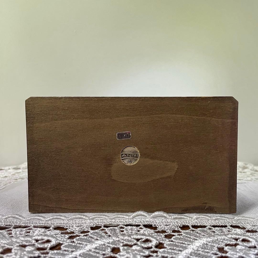 アンリ人形　ANRI サラ・ケイ　10㎝　　【薔薇のアーチの下でウェディング】