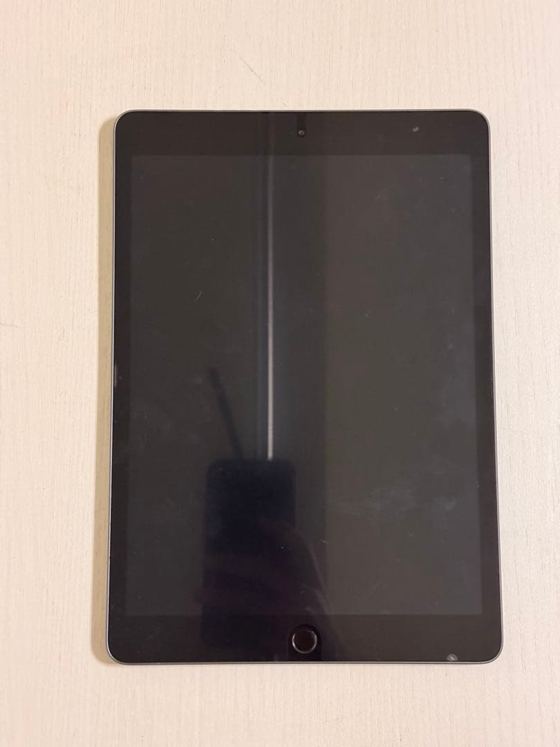 Apple iPad 第7世代 Wi-Fiモデル 128g スペースグレー