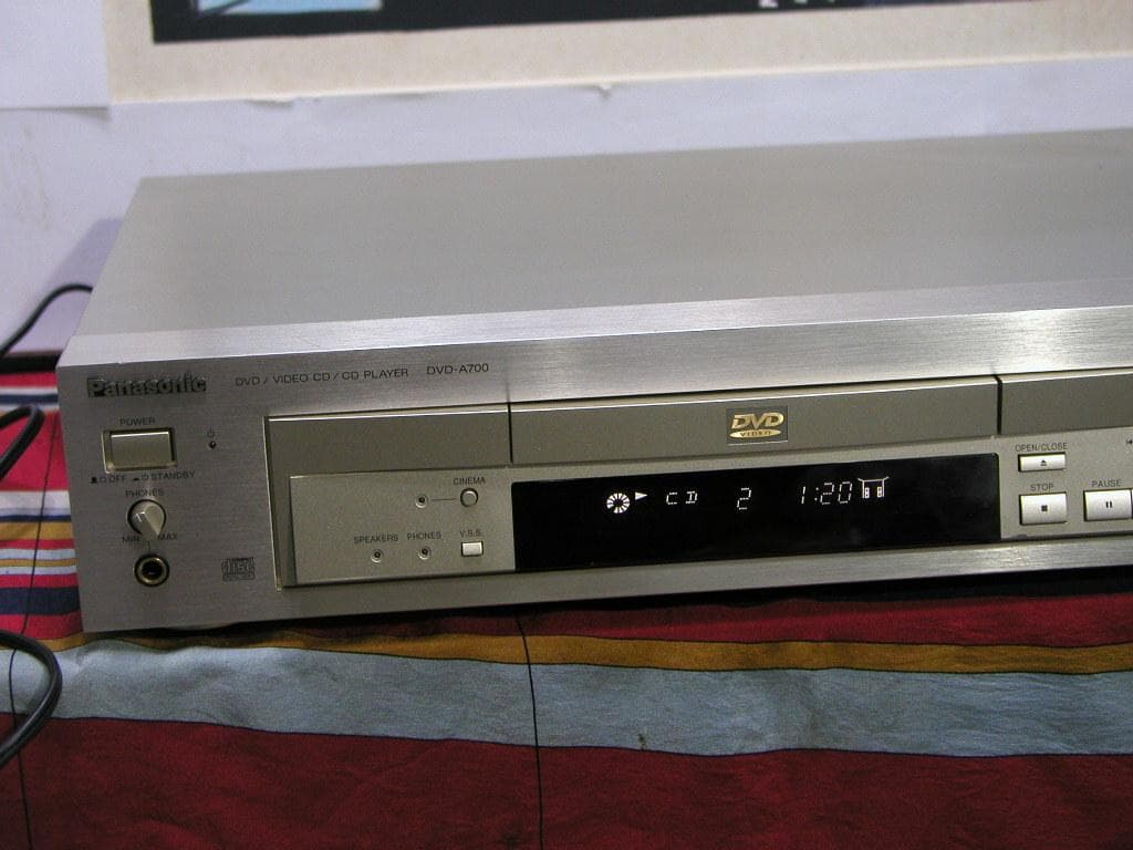 ★パナソニック製DVD・ＣＤプレーヤー、DVＤ-Ａ700